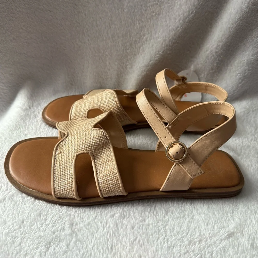 Wonder Nation Beige‎ and Brown Sandals Girl Youth Size 6 New Adjustable